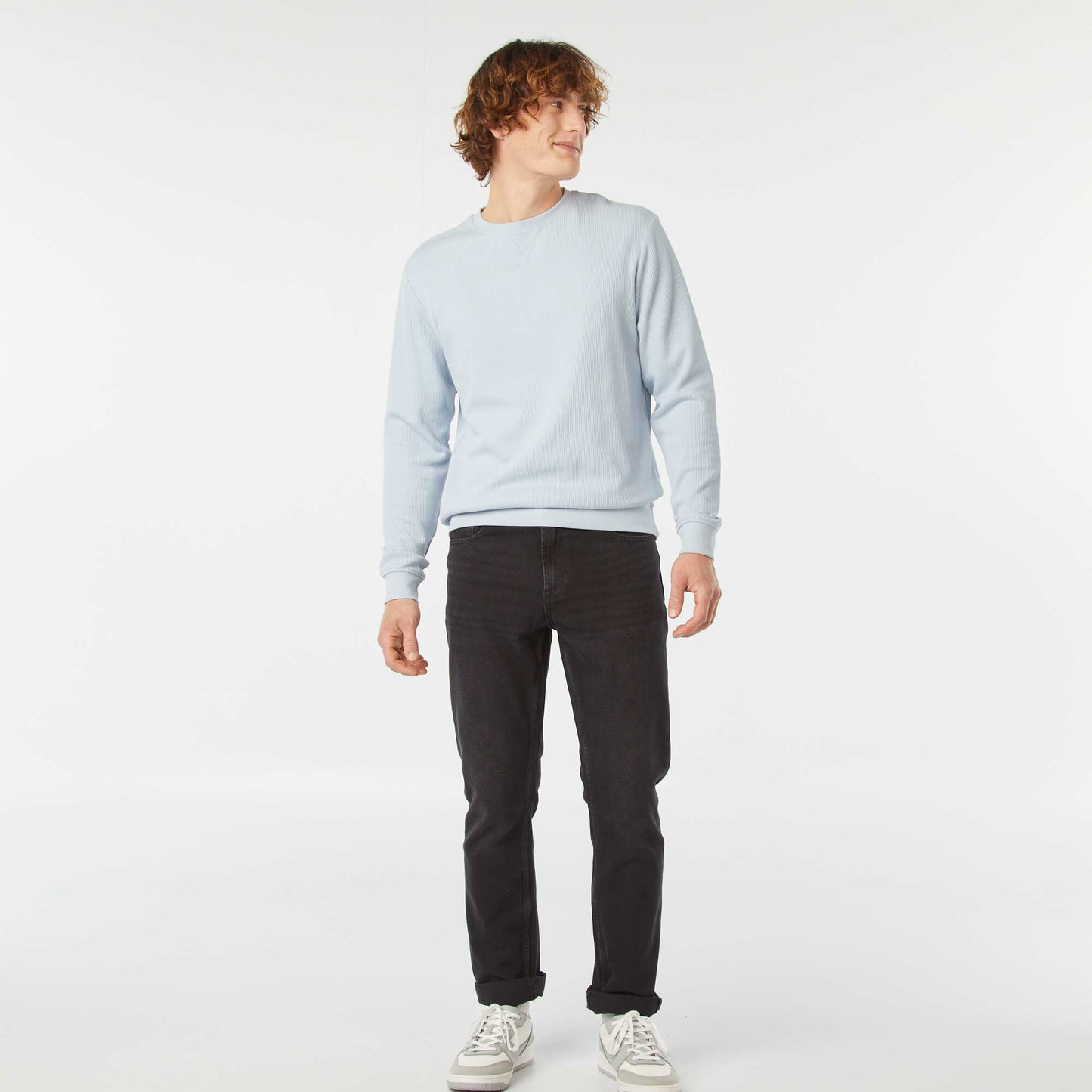 AYX95_4_ZC1