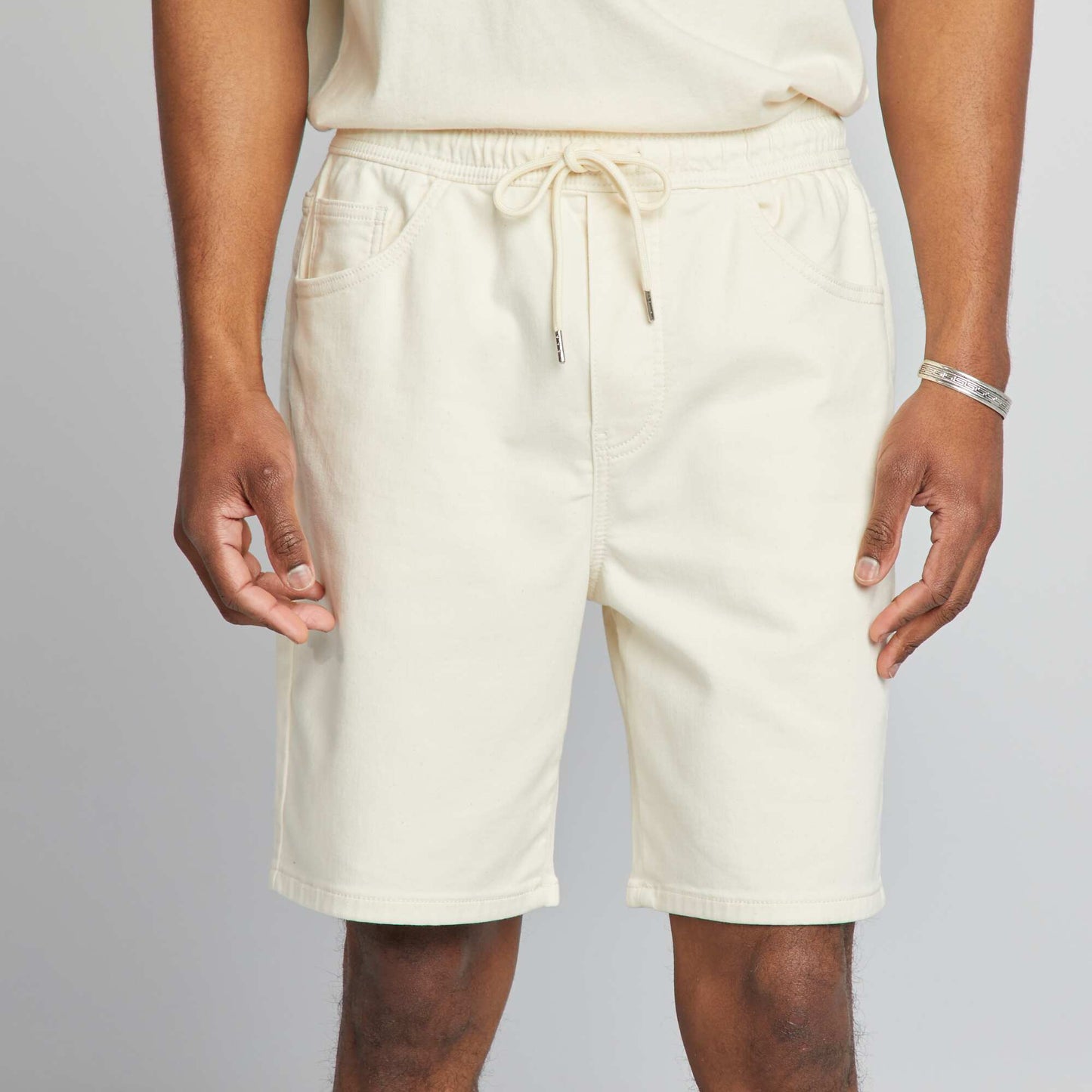 Plain jogger-style Bermuda shorts BEIGE