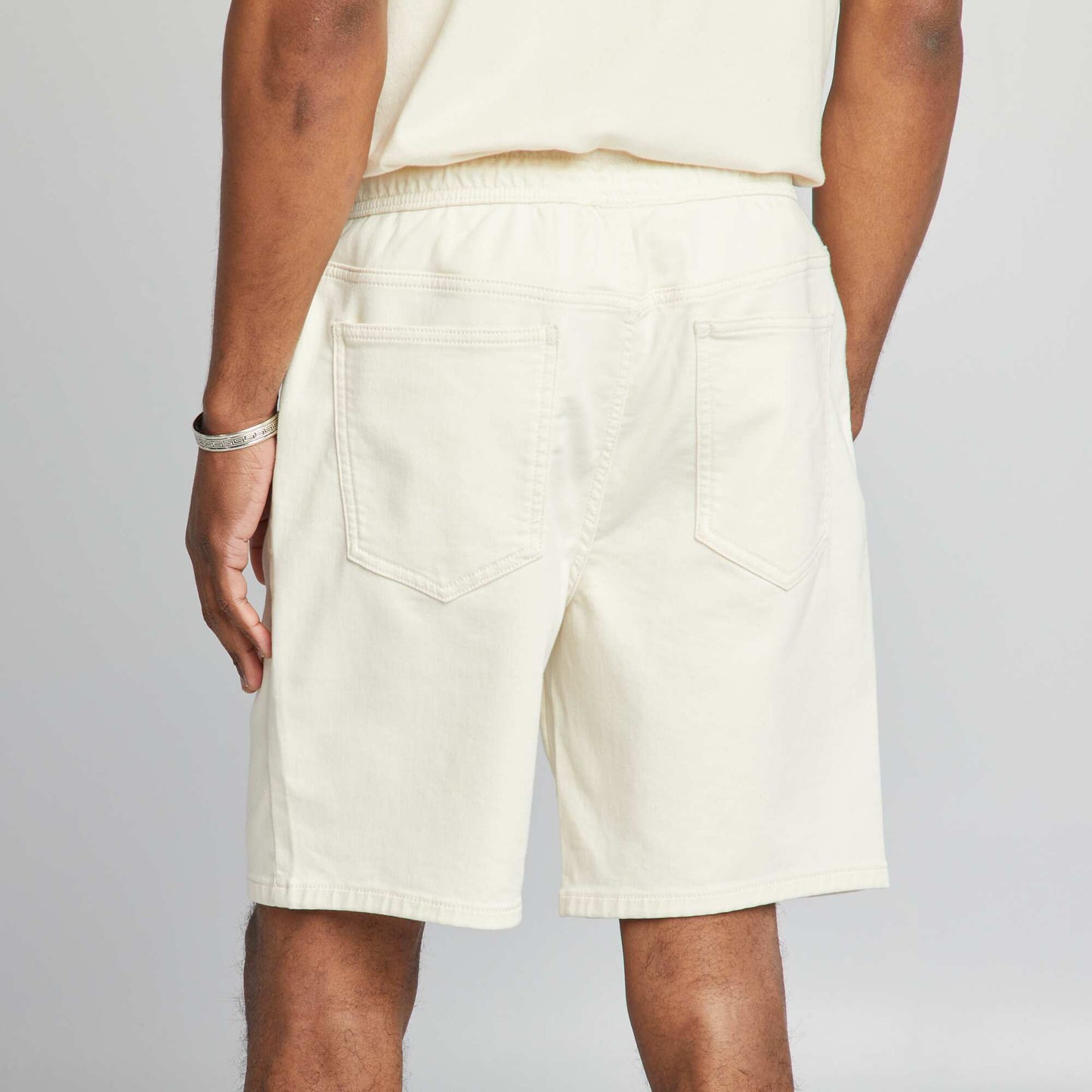 Plain jogger-style Bermuda shorts BEIGE