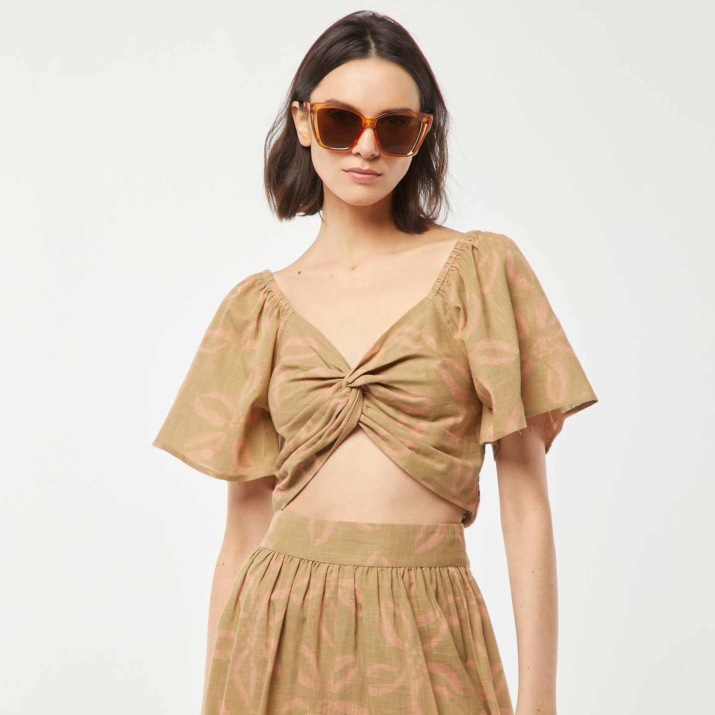 Cropped blouse with fancy bow and butterfly sleeves GREEN