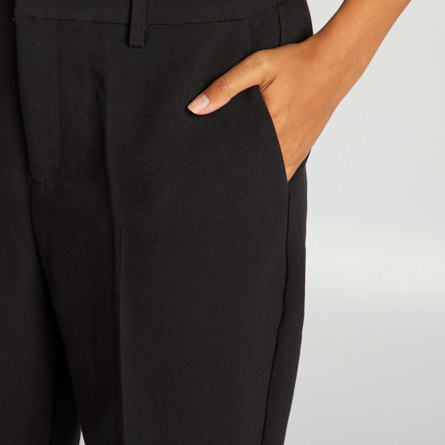 Cigarette trousers black