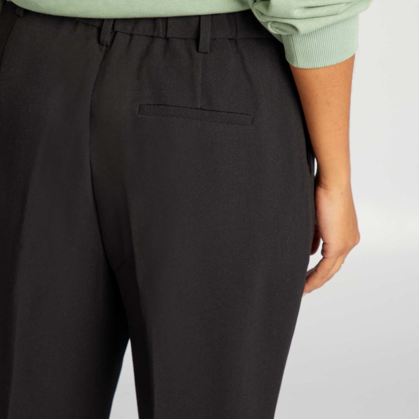 Cigarette trousers black