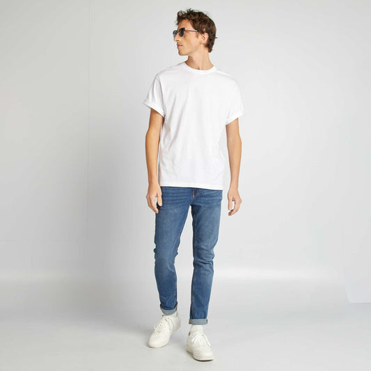 AYX98_2_ZC1