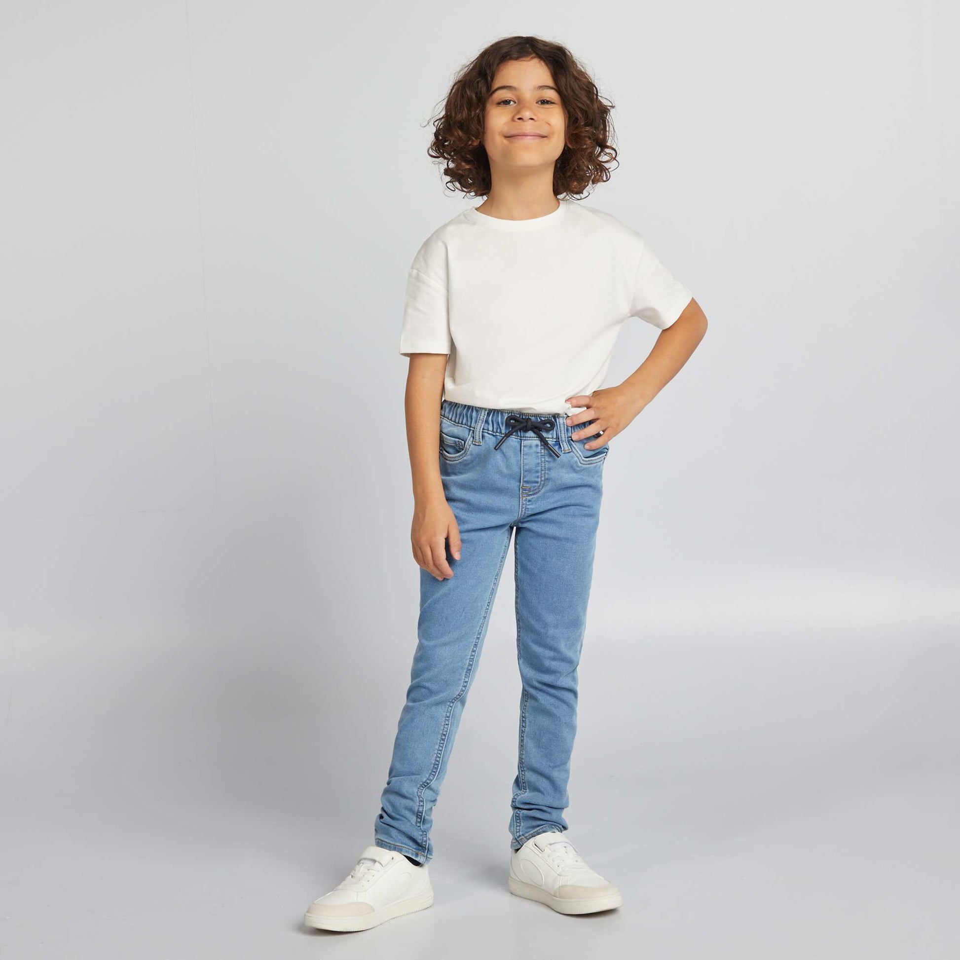 BAO94_2_ZC1