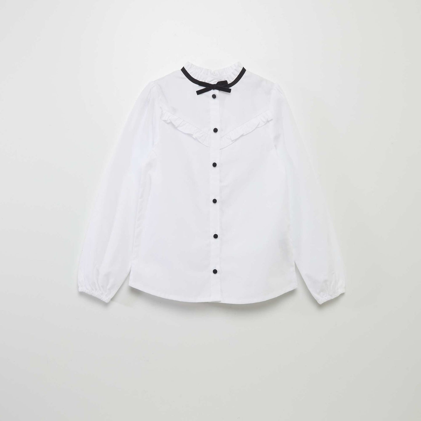 Two-tone blouse with pretty details white