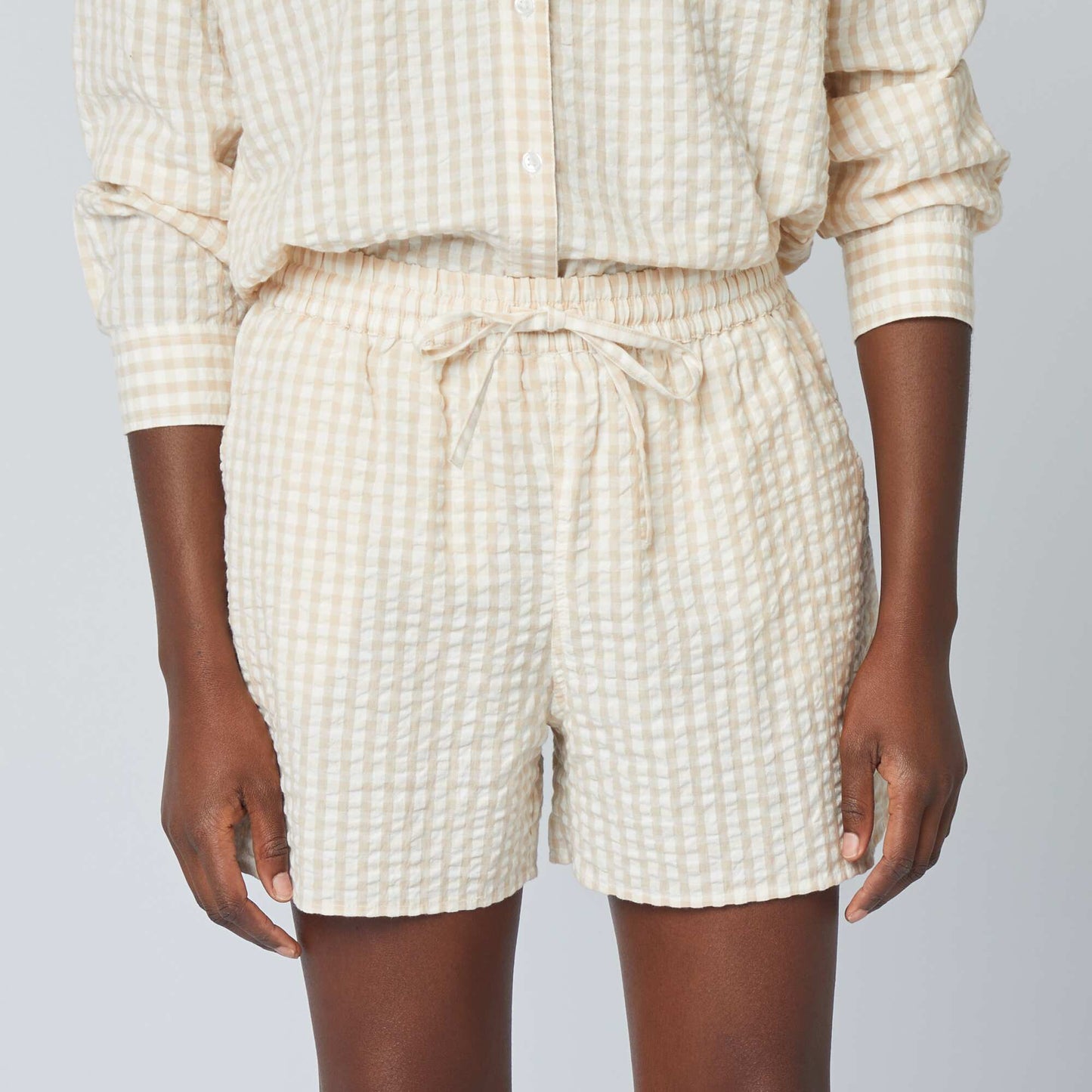 Gingham print waffled shorts BEIGE