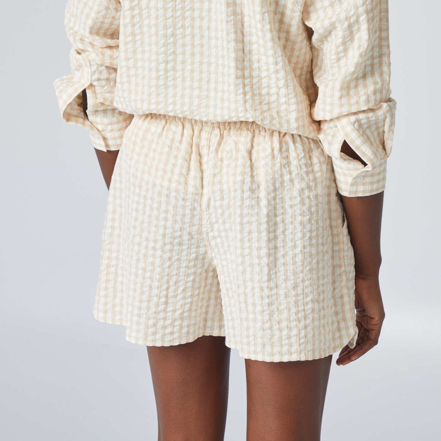 Gingham print waffled shorts BEIGE