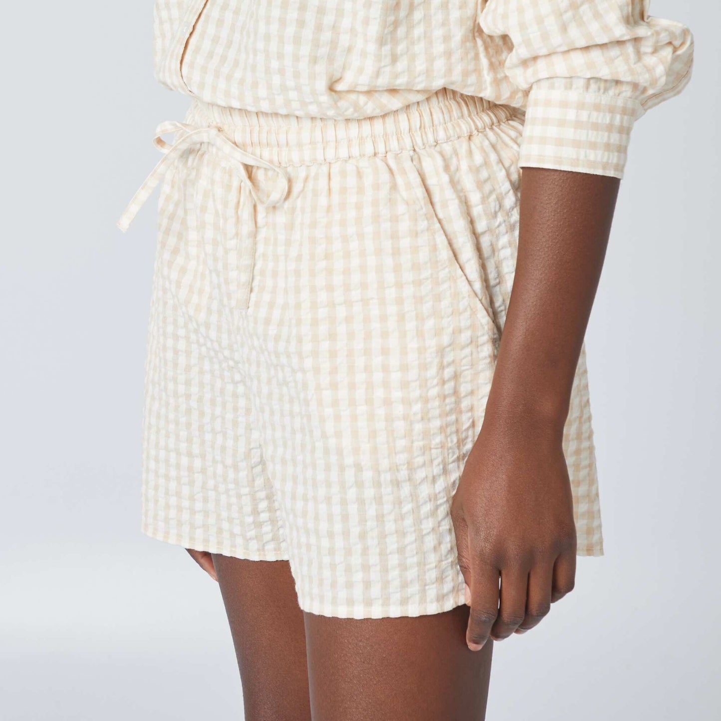 Gingham print waffled shorts BEIGE