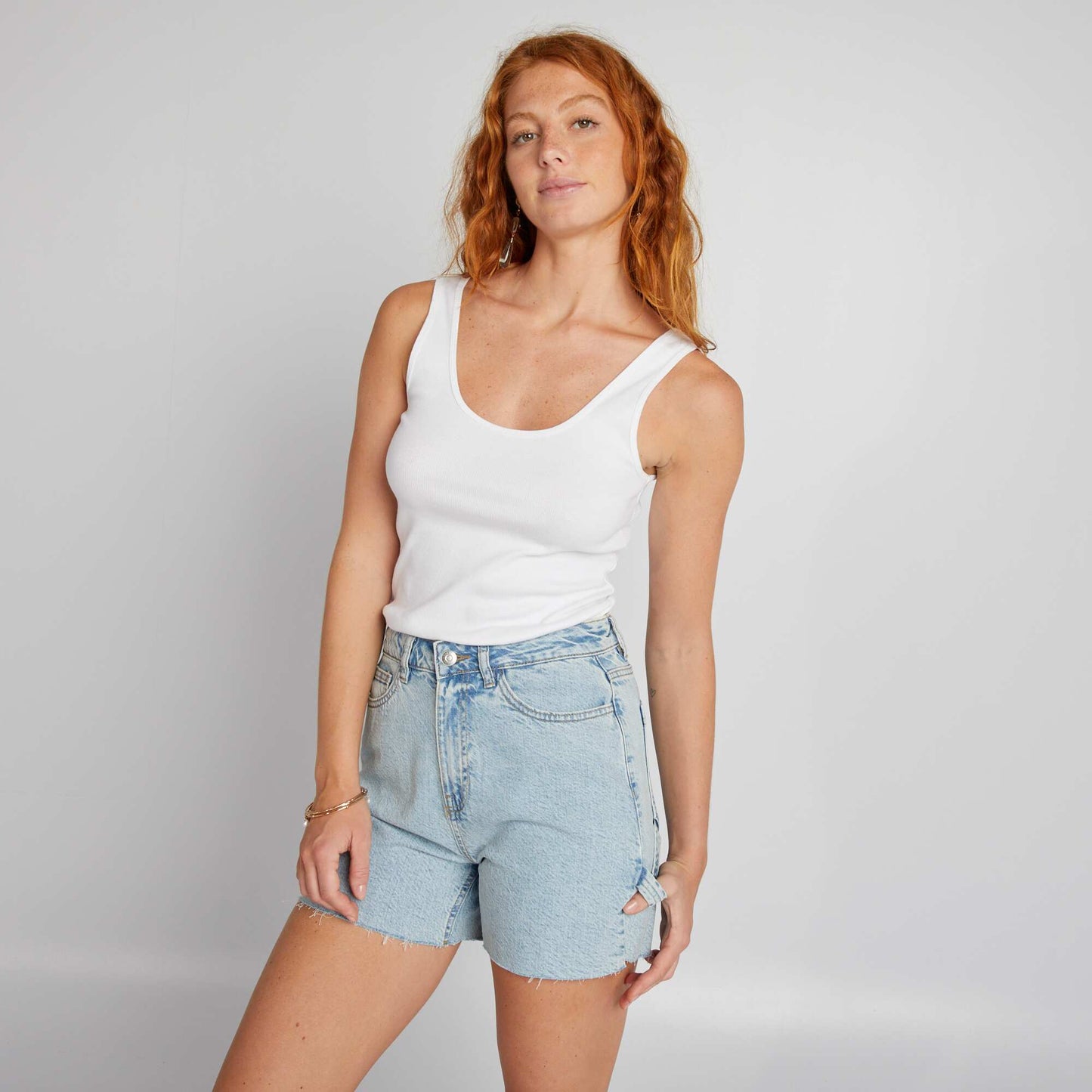 High-waisted shorts BLUE