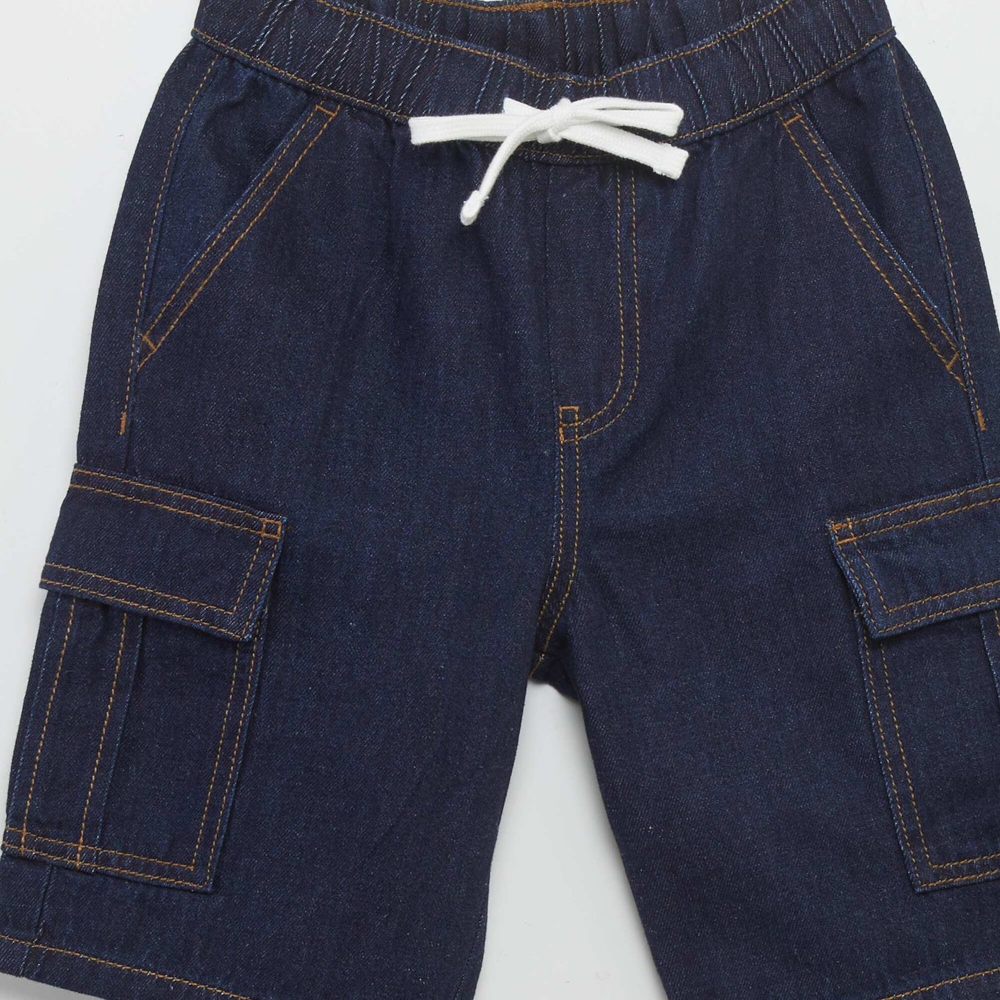 Denim Bermuda shorts with flap pockets BLUE