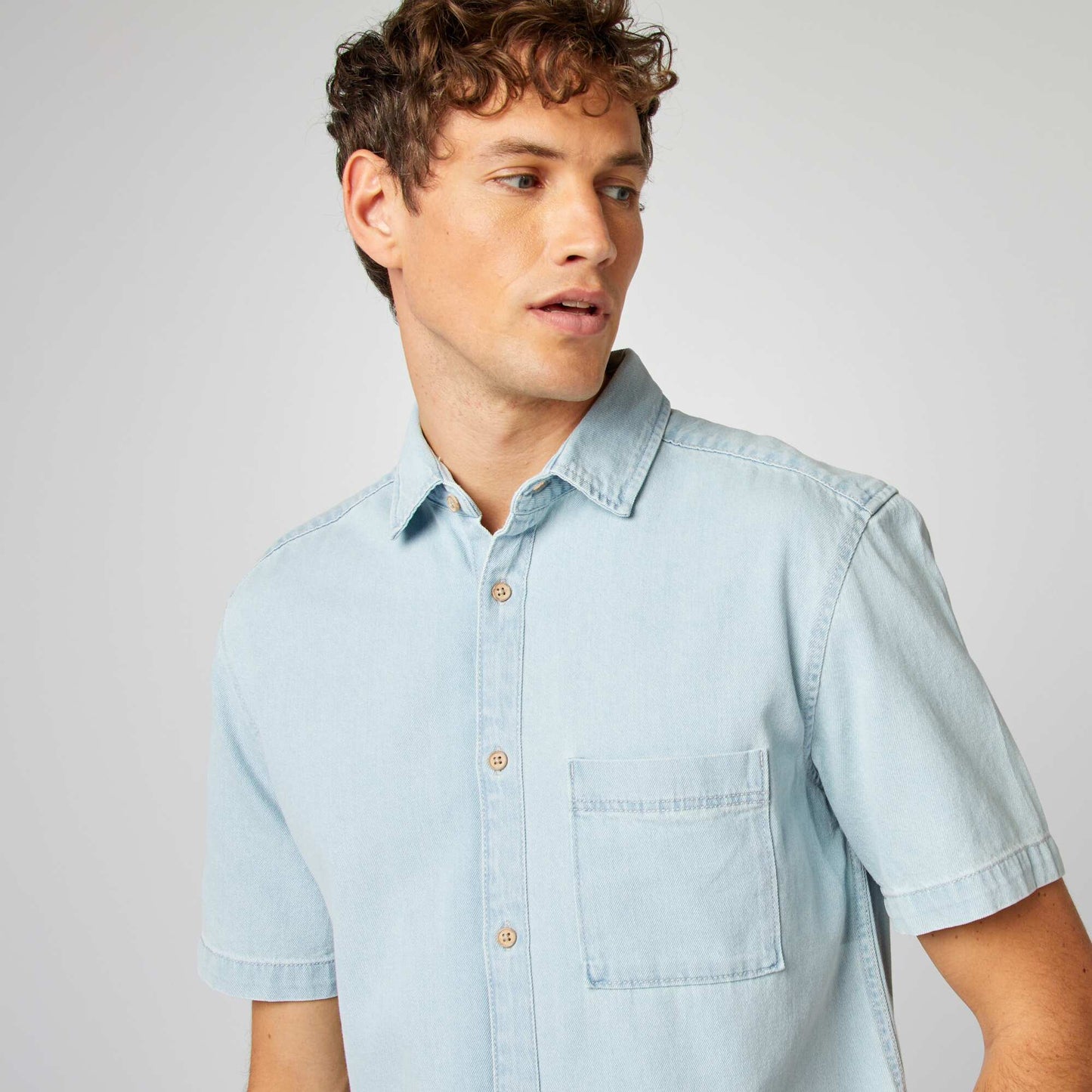 Short-sleeved denim shirt BLUE