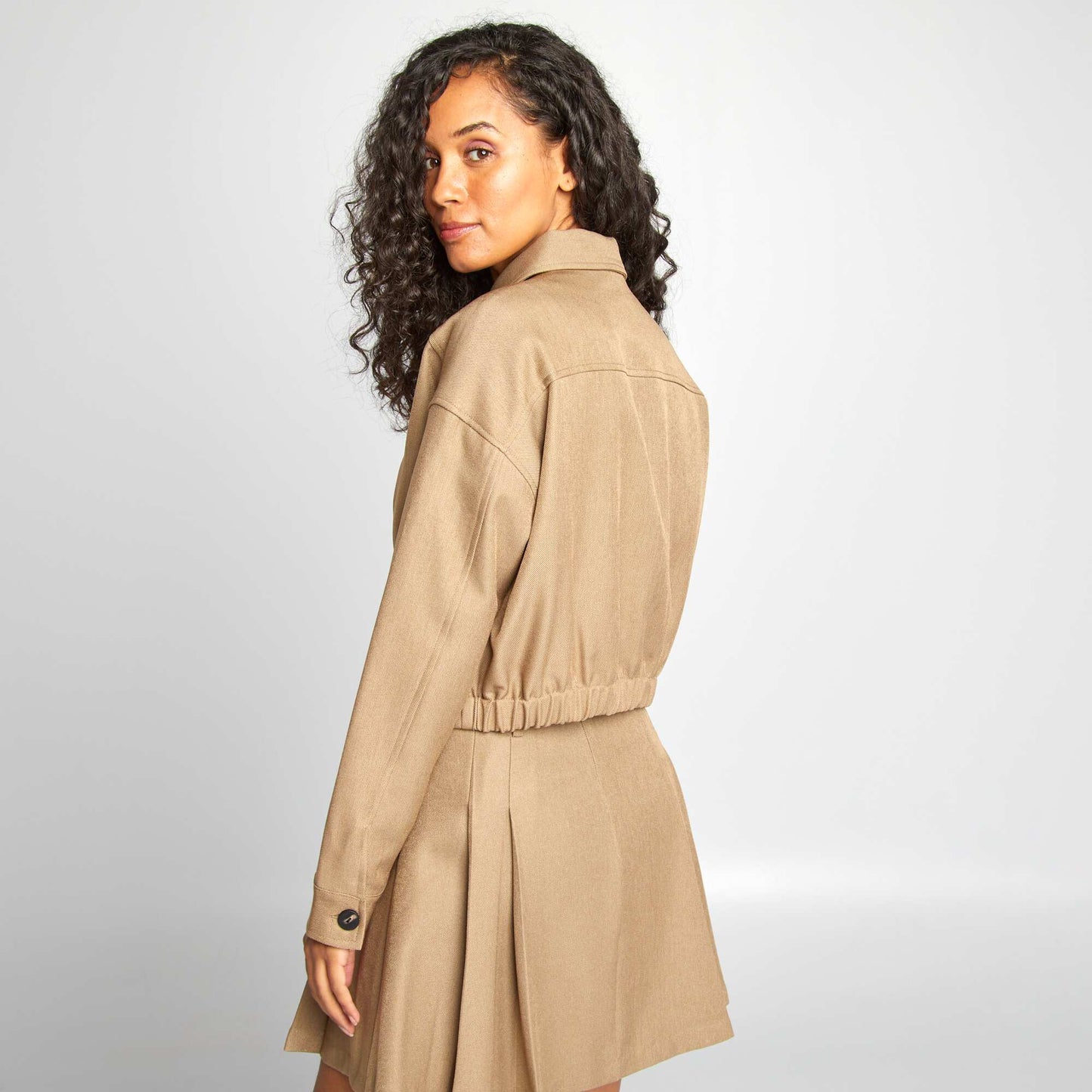 Cropped jacket with buttons BEIGE