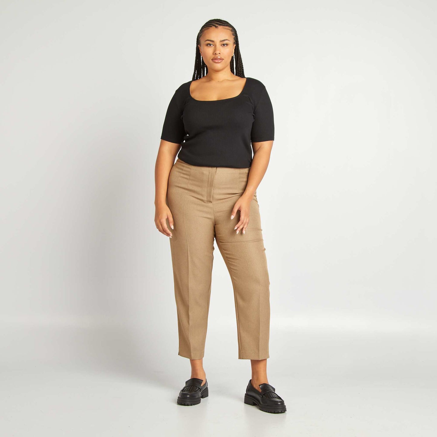 High-waisted cigarette trousers BEIGE