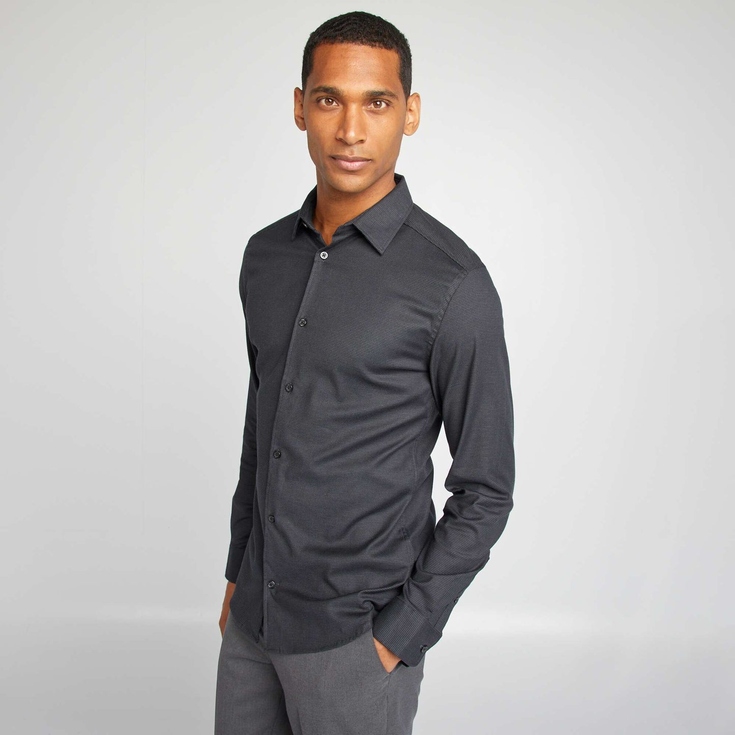 Flowing slim-fit shirt BLACK