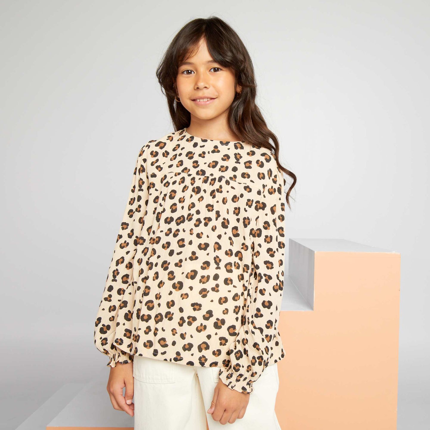 Long-sleeved blouse with print Beige