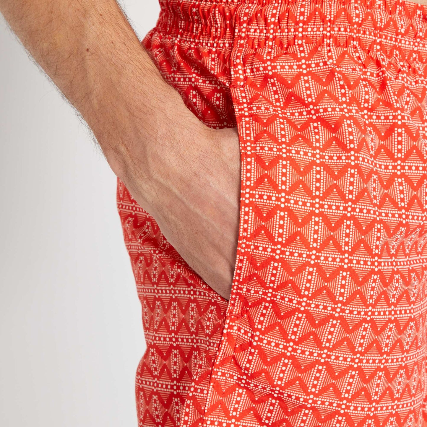 Swim shorts with tie RED